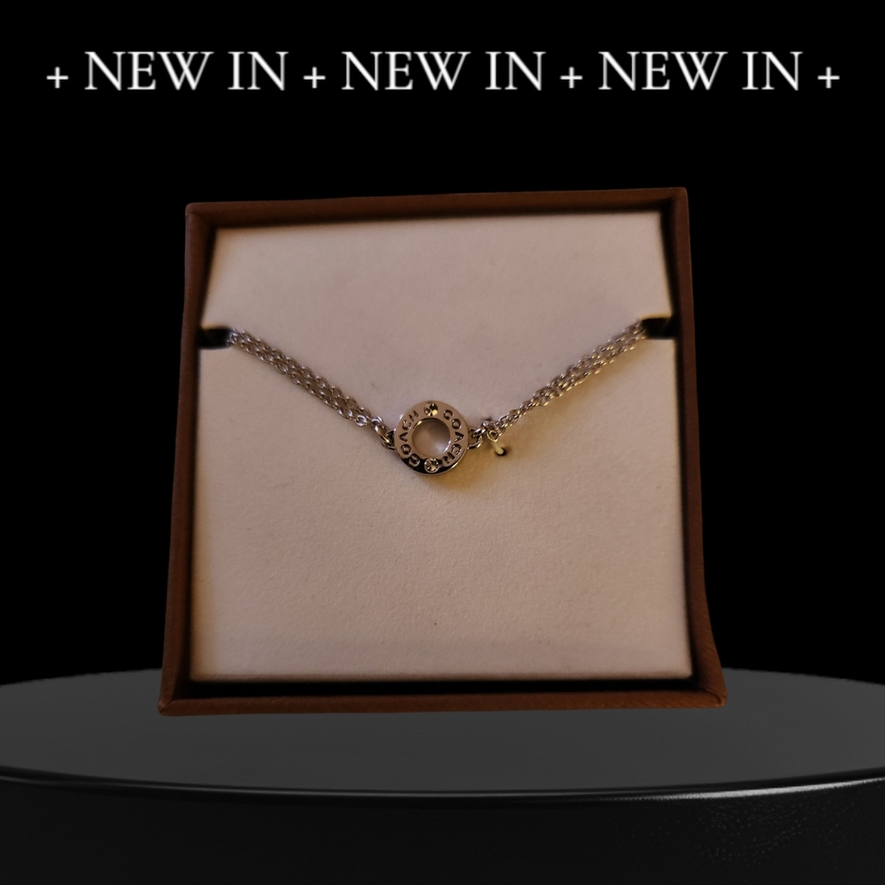 NIB COACH Brand Boxed Silver Open Circle Bracelet